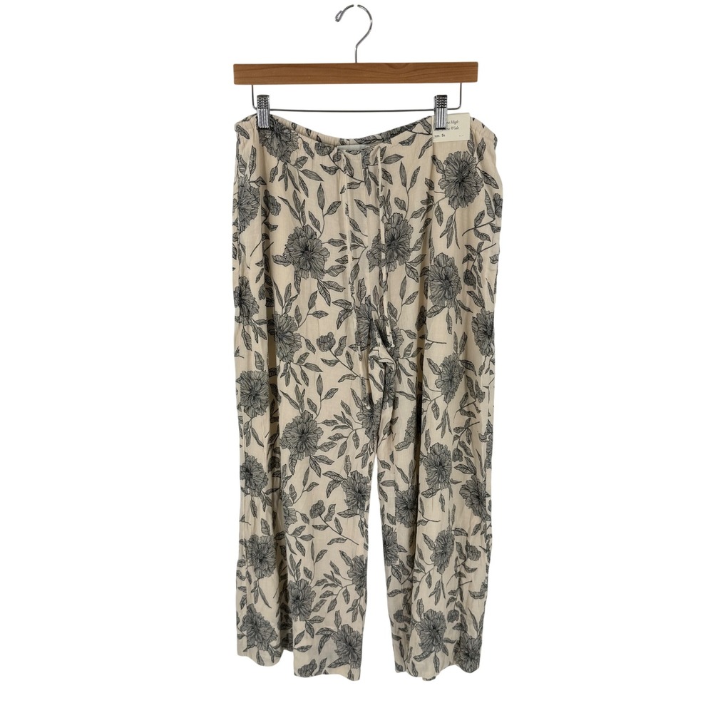 Abercrombie & Fitch NWT Ultra High Rise Extra Wide Leg Floral Pants Cream Small